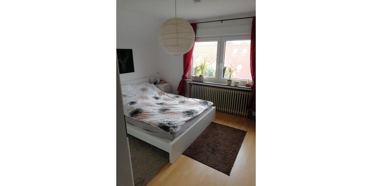 Dachgeschoßwohnung Leer (Ostfriesland) - 2 Zimmer, 40 m&sup2;, 420&euro; | Angebot:25171226