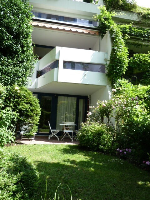 Reihenendhaus im Olympiadorf umgeben vom Olympiapark möbliert o. unmöbliert 4 zimmer