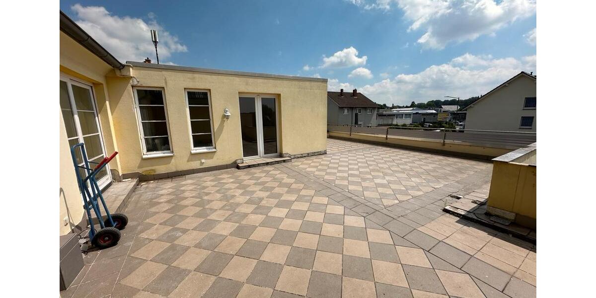 Etagenwohnung Bünde - 3 Zimmer, 190 m&sup2;, 1.050&euro; | Angebot:25125525