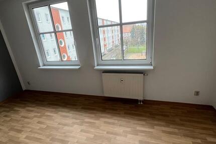 Wohnung Pasewalk - 3 Zimmer, 67 m&sup2;, 550&euro; | Angebot:25151322