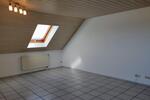 Dachgeschoßwohnung Baienfurt - 3 Zimmer, 75 m&sup2;, 1.270&euro; | Angebot:25300082