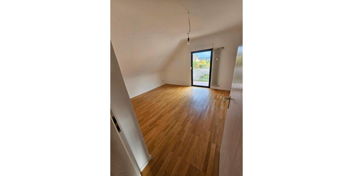 Dachgeschoßwohnung Sankt Wendel - 3 Zimmer, 65 m&sup2;, 640&euro; | Angebot:24725252
