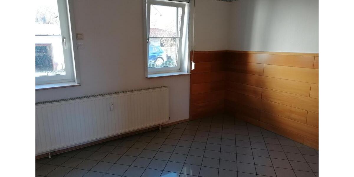 Doppelhaushälfte Waldkappel - 5 Zimmer, 157 m&sup2;, 1.340&euro; | Angebot:25989142