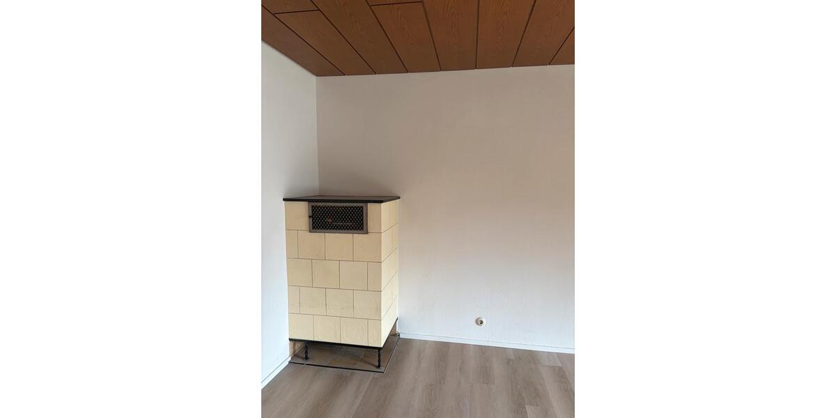 Etagenwohnung Waiblingen - 3 Zimmer, 74 m&sup2;, 1.400&euro; | Angebot:25570922