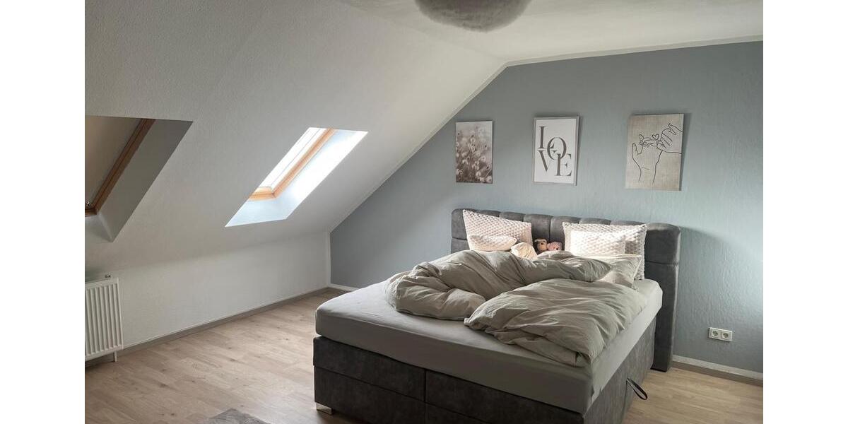 Dachgeschosswohnung 3 zimmer