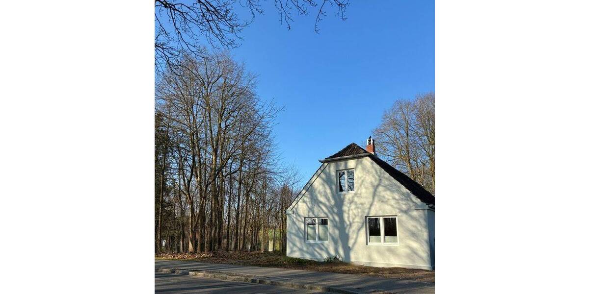 Einfamilienhaus Besdorf - 4 Zimmer, 160 m&sup2;, 2.200&euro; | Angebot:26017214