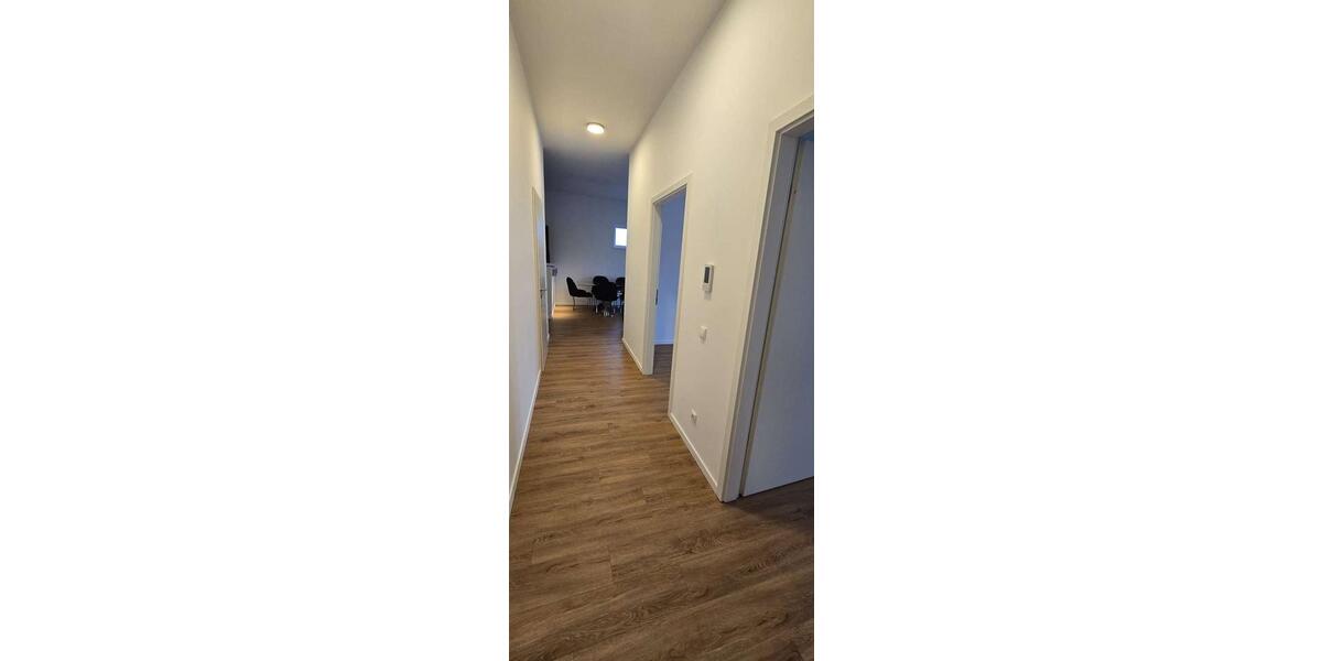 Etagenwohnung Offenbach am Main Bieber - 3 Zimmer, 85 m&sup2;, 1.200&euro; | Angebot:26647526