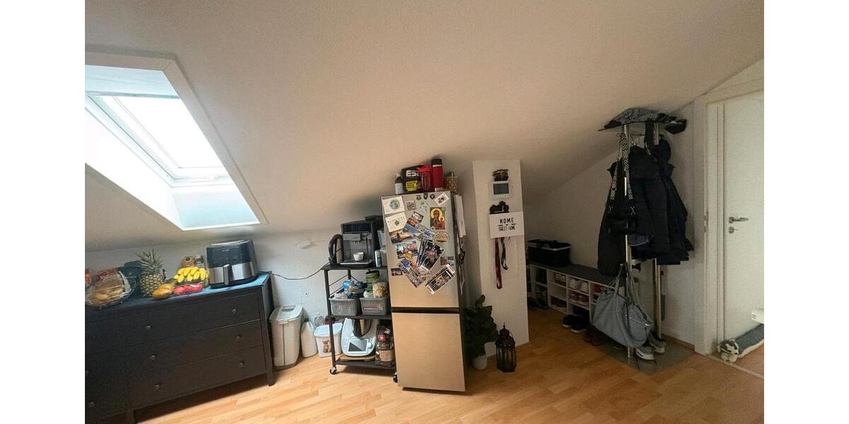 Dachgeschoßwohnung Mühlacker - 2 Zimmer, 60 m&sup2;, 650&euro; | Angebot:26692450