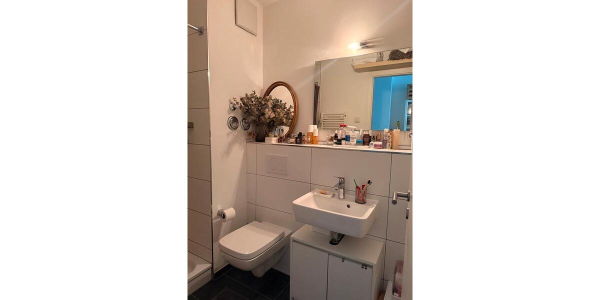 Etagenwohnung Hamburg Harvestehude - 1 Zimmer, 27 m&sup2;, 1.000&euro; | Angebot:26662386