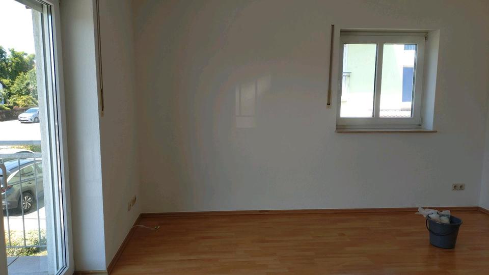 Etagenwohnung Reinsdorf - 2 Zimmer, 51 m&sup2;, 490&euro; | Angebot:24891377