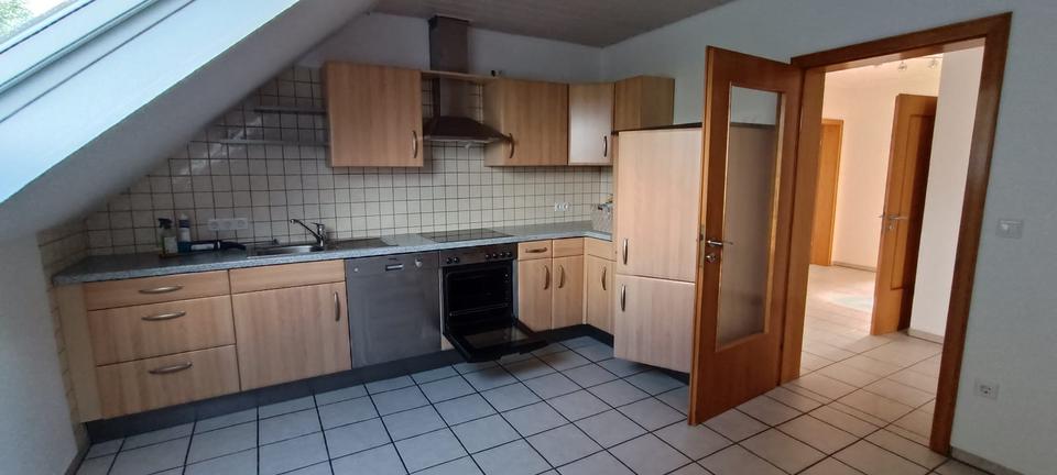 Dachgeschoßwohnung Bad Essen - 3 Zimmer, 95 m&sup2;, 930&euro; | Angebot:26044832