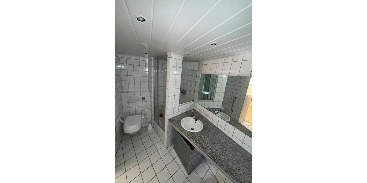 Erdgeschoßwohnung Neustadt an der Weinstraße - 3 Zimmer, 80 m&sup2;, 500&euro; | Angebot:26678194