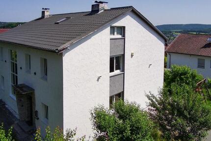 Haus Bad Kissingen - 7 Zimmer, 350 m&sup2;, 2.100&euro; | Angebot:24990718