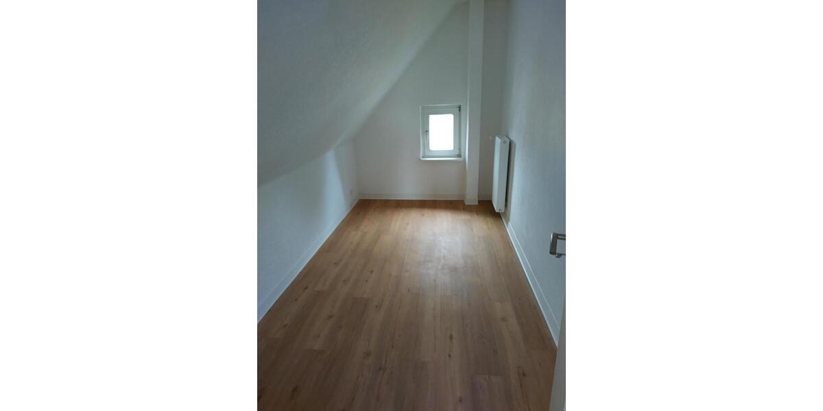 Dachgeschoßwohnung Hechthausen - 3 Zimmer, 59 m&sup2;, 540&euro; | Angebot:23816582
