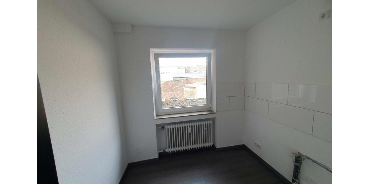 Etagenwohnung Krefeld - 3 Zimmer, 80 m&sup2;, 800&euro; | Angebot:26261245