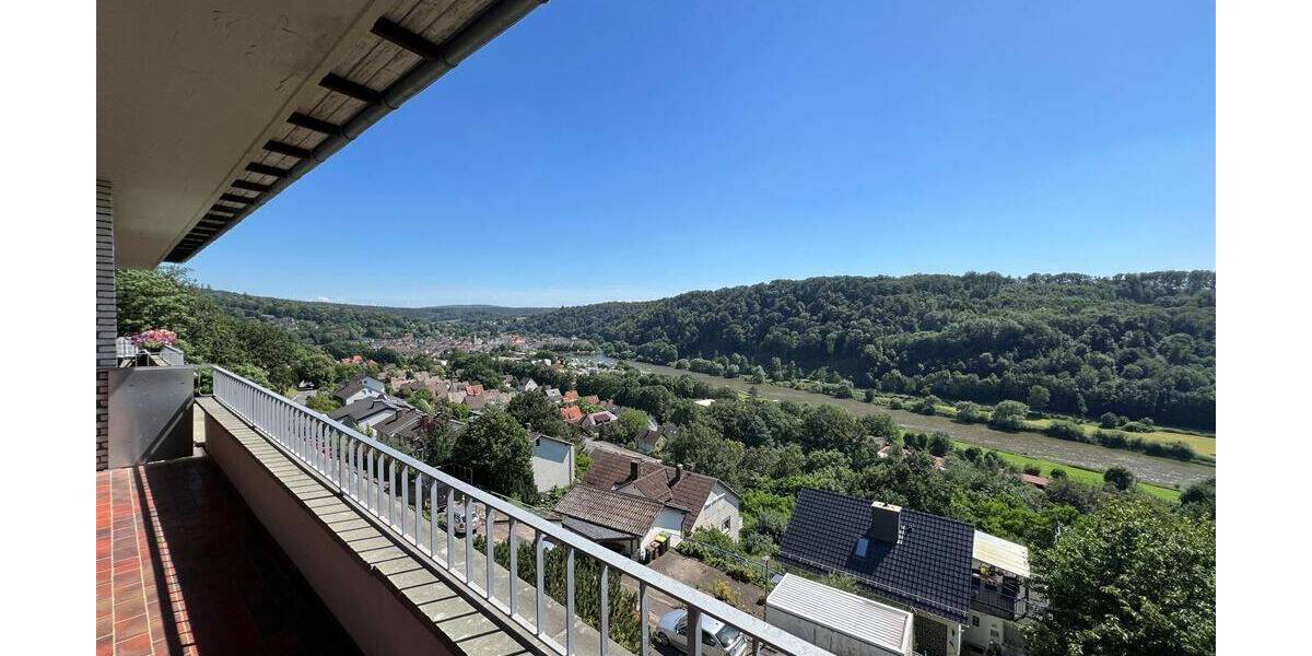 Etagenwohnung Bad Karlshafen Gartenstadt - 3 Zimmer, 105 m&sup2;, 675&euro; | Angebot:23965659