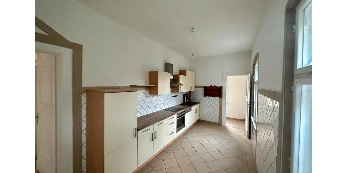 Erdgeschoßwohnung Wurzen - 5 Zimmer, 152 m&sup2;, 1.190&euro; | Angebot:25048399