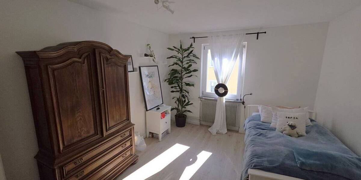 Doppelhaushälfte Kandern - 6 Zimmer, 157 m&sup2;, 2.050&euro; | Angebot:26819746