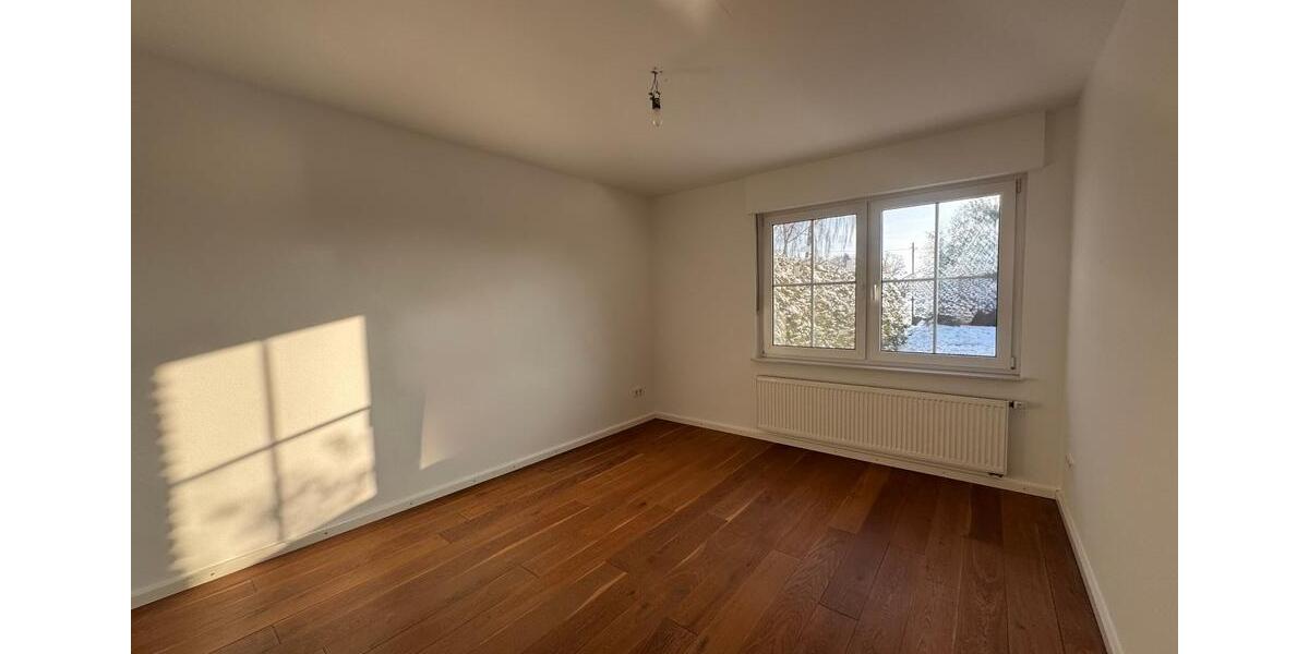 Erdgeschoßwohnung Verl - 3 Zimmer, 115 m&sup2;, 1.100&euro; | Angebot:24717346