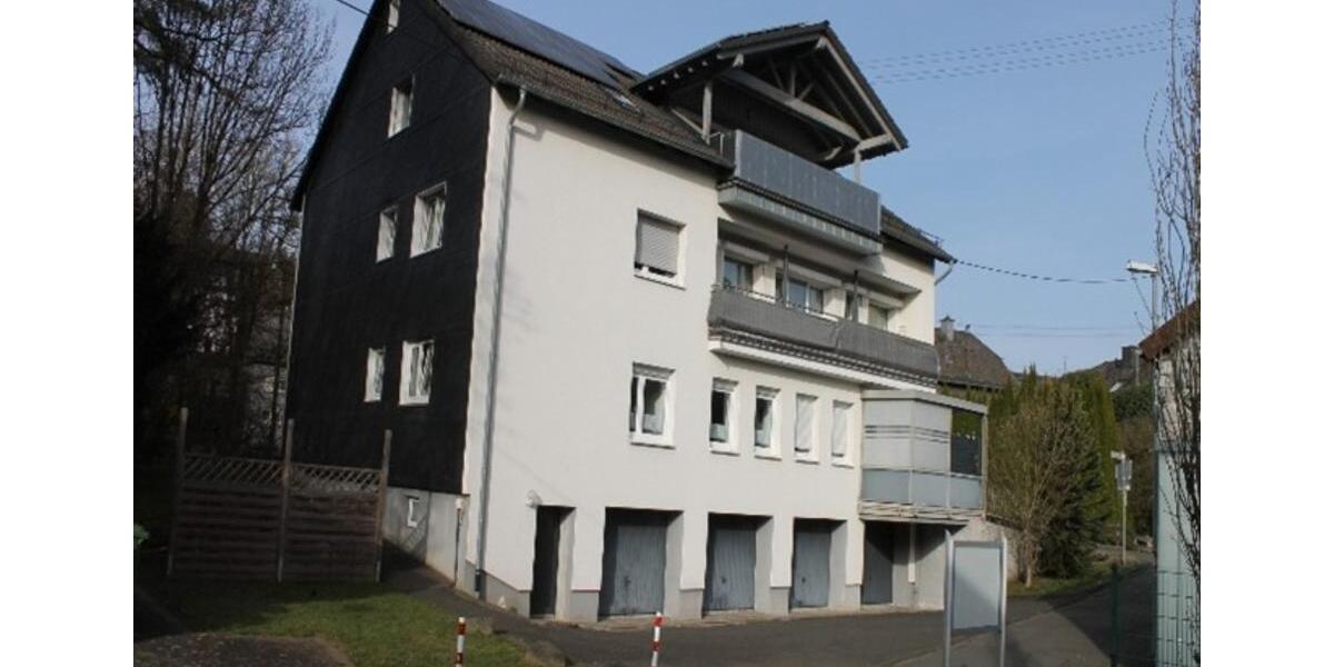 Etagenwohnung Netphen - 3 Zimmer, 82 m&sup2;, 656&euro; | Angebot:25933370