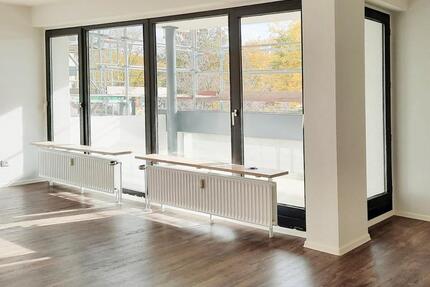 Idyllisch und gut angebunden: Gut geschnittene 2-Zimmer-Wohnung mit Balkon in Weende zimmer