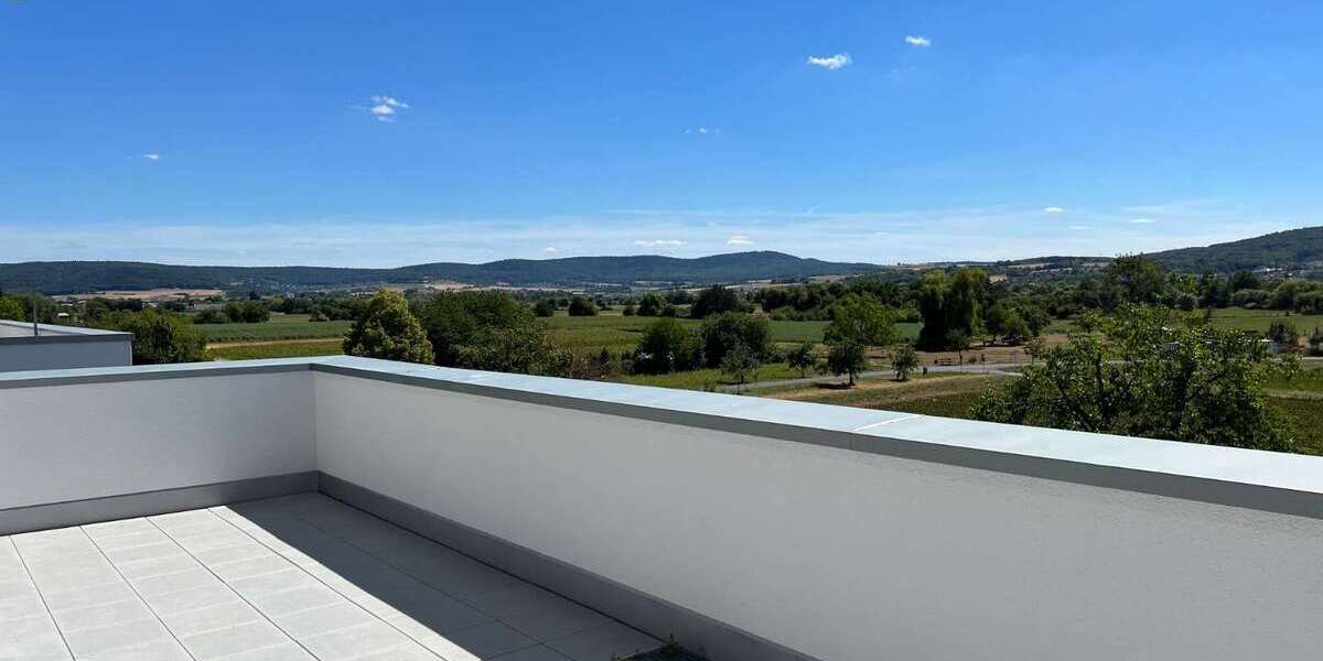 Etagenwohnung Gelnhausen - 3 Zimmer, 104 m&sup2;, 1.550&euro; | Angebot:25236233