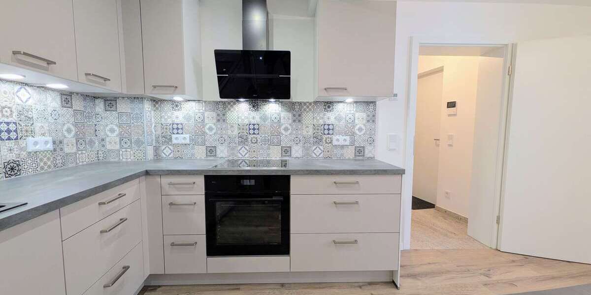 Einfamilienhaus Wiesbaden Biebrich - 4 Zimmer, 110 m&sup2;, 1.980&euro; | Angebot:26018556