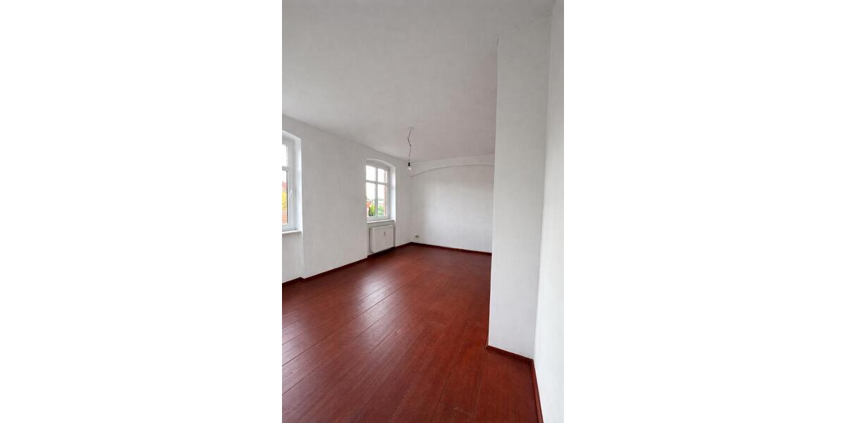 Etagenwohnung Bitterfeld-Wolfen Bitterfeld - 4 Zimmer, 92 m&sup2;, 680&euro; | Angebot:26022930