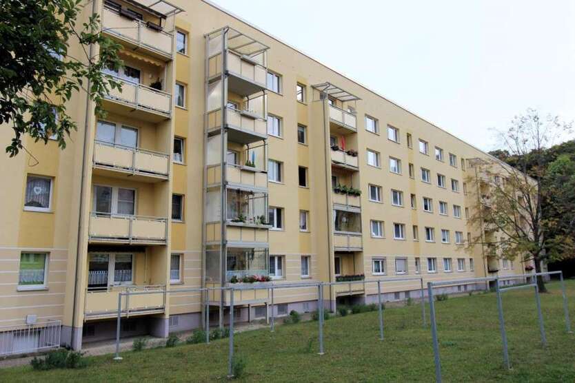 Wohnung zum Mieten in Altenburg 390 € 59.91 m² 3 zimmer