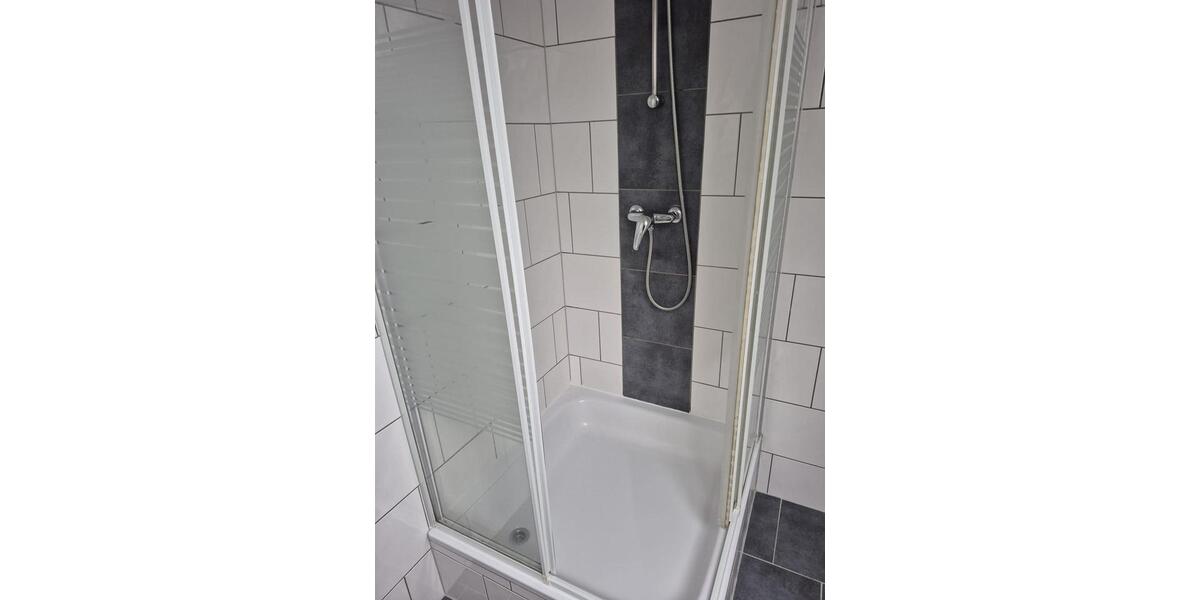 Mehrfamilienhaus, Wohnhaus Clausthal-Zellerfeld Zellerfeld - 1 Zimmer, 25 m&sup2;, 250&euro; | Angebot:25178479