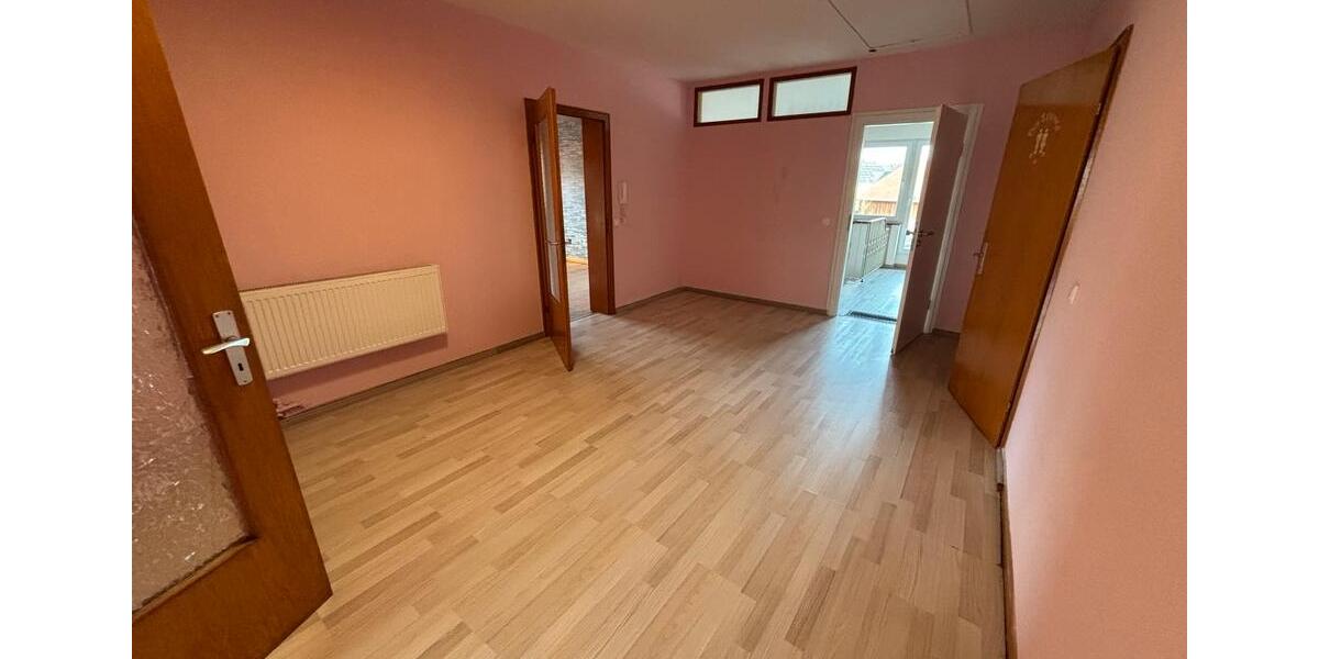 Etagenwohnung Stemwede - 4 Zimmer, 128 m&sup2;, 750&euro; | Angebot:25404198
