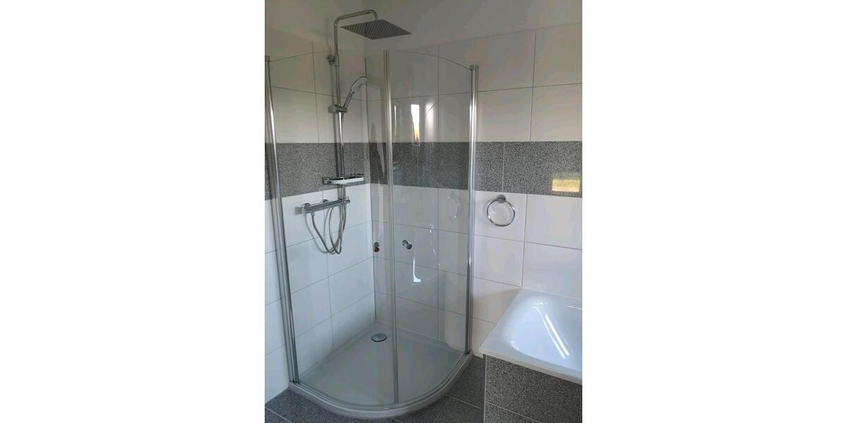 Erdgeschoßwohnung Much - 1 Zimmer, 100 m&sup2;, 1.300&euro; | Angebot:26699640