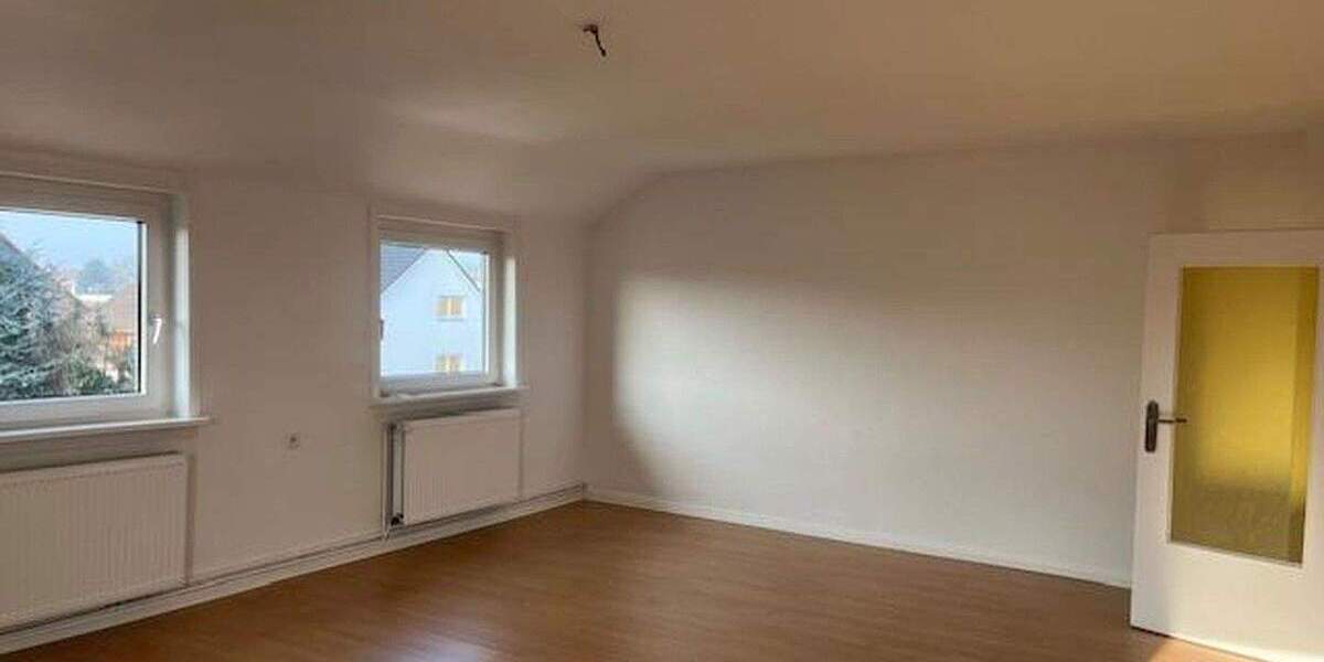 Etagenwohnung Hameln Nordstadt - 3 Zimmer, 81 m&sup2;, 725&euro; | Angebot:25752905