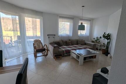 Wohnung Weißbach - 2.5 Zimmer, 66 m&sup2;, 675&euro; | Angebot:26045350