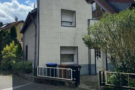 Haus zum Mieten in Brühl 880 € 77.16 m² 4 zimmer