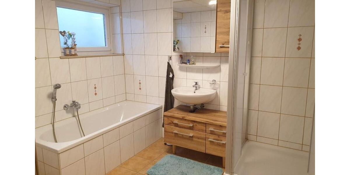 Etagenwohnung Oberndorf am Neckar - 5 Zimmer, 162 m&sup2;, 1.680&euro; | Angebot:24590412