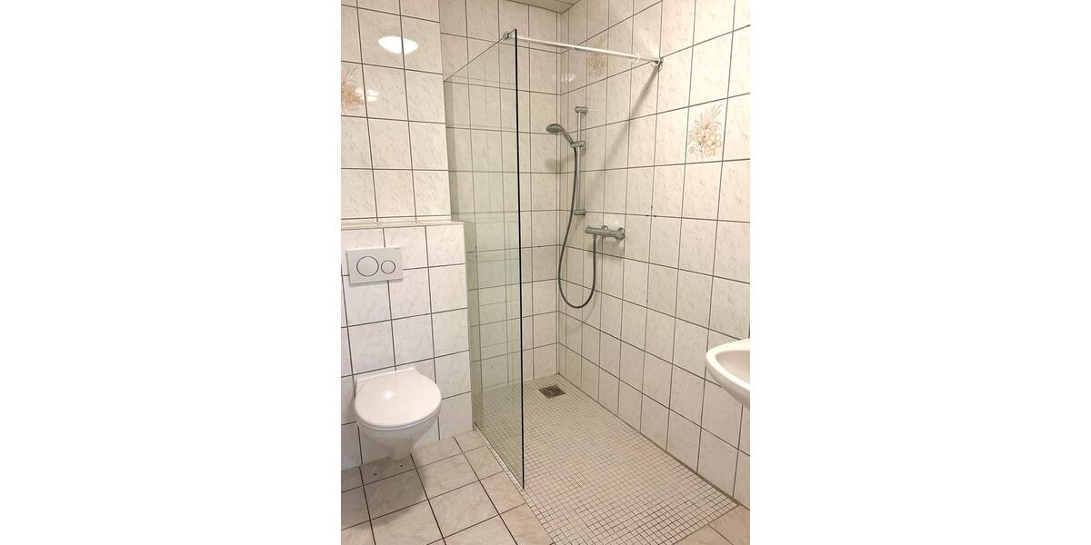 Hochparterre Dillingen (Saar) - 2 Zimmer, 65 m&sup2;, 760&euro; | Angebot:25982405