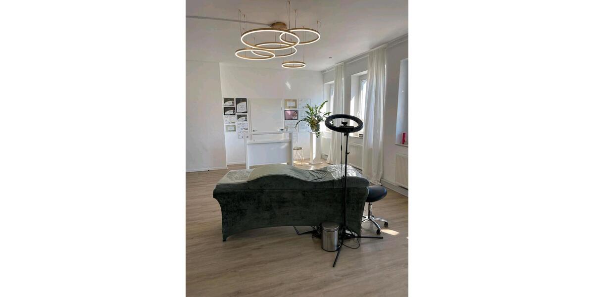 Gewerbeobjekt Empfingen - 680&euro; | Angebot:25162456