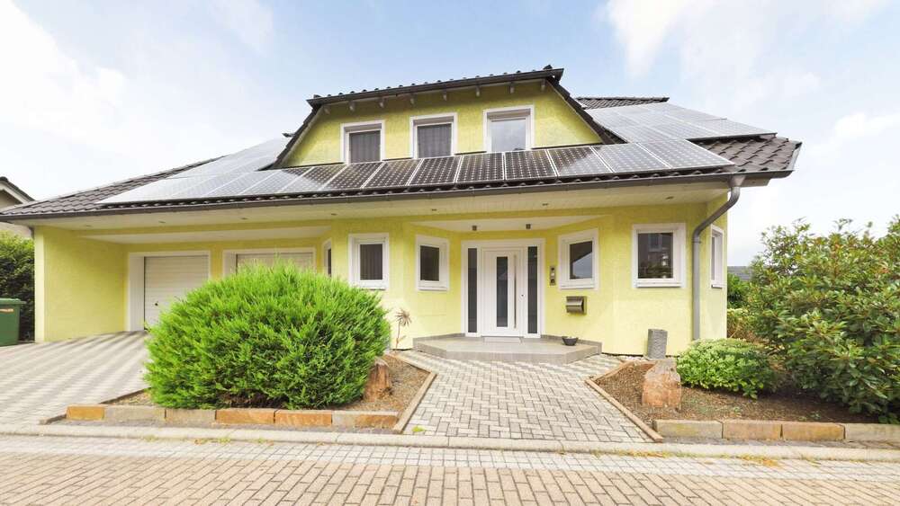 Einfamilienhaus Sinsheim / Waldangelloch Waldangelloch - 4 Zimmer, 221 m&sup2;, 1.900&euro; | Angebot:27150808