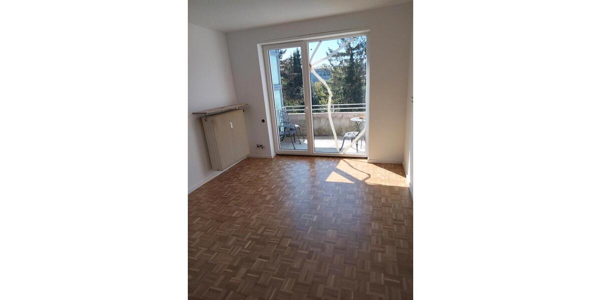 Dachgeschoßwohnung Hilden - 3 Zimmer, 120 m&sup2;, 1.900&euro; | Angebot:26336396
