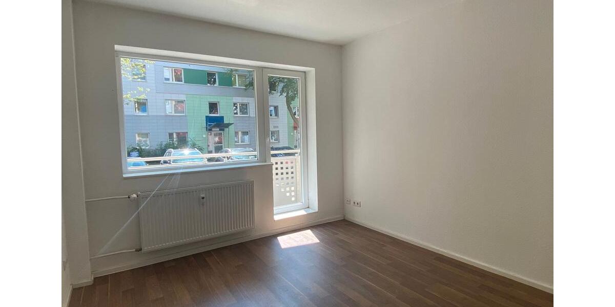 Helle 2-Zimmer-Wohnung mit 2 Balkonen | optional mit SP 2 zimmer