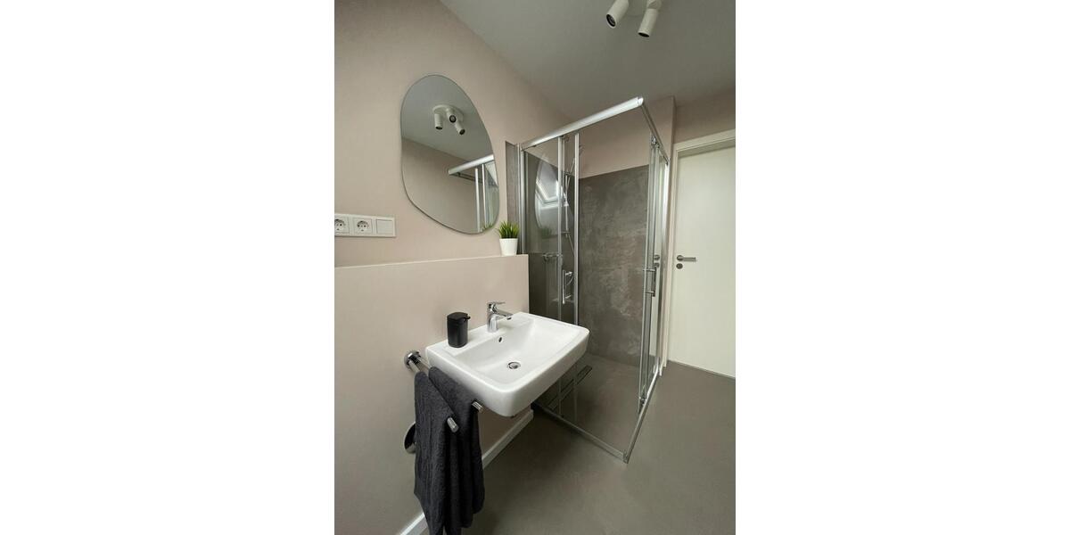 Komfortable Monteurwohnungen – modern & komplett eingerichtet! 3 zimmer