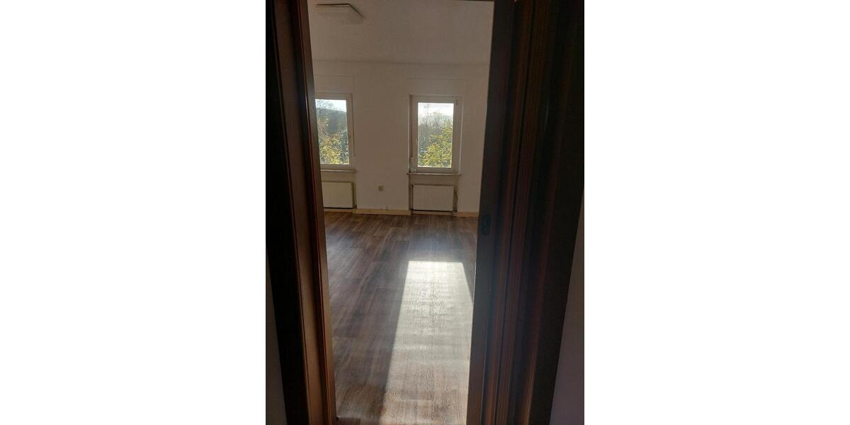 Etagenwohnung Saarbrücken Brebach-Fechingen - 2 Zimmer, 65 m&sup2;, 650&euro; | Angebot:23847716