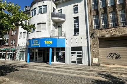 Wohnung Wilhelmshaven Innenstadt - 2 Zimmer, 68 m&sup2;, 415&euro; | Angebot:25696197