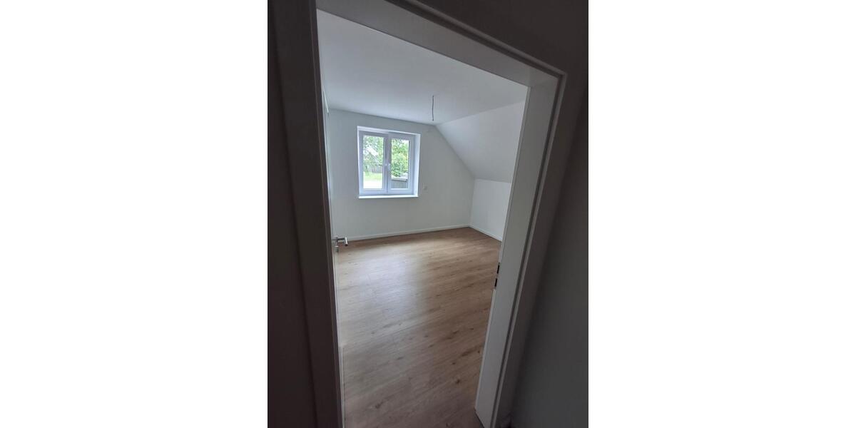 Doppelhaushälfte Horst (Holstein) - 4.5 Zimmer, 108 m&sup2;, 1.700&euro; | Angebot:26646599