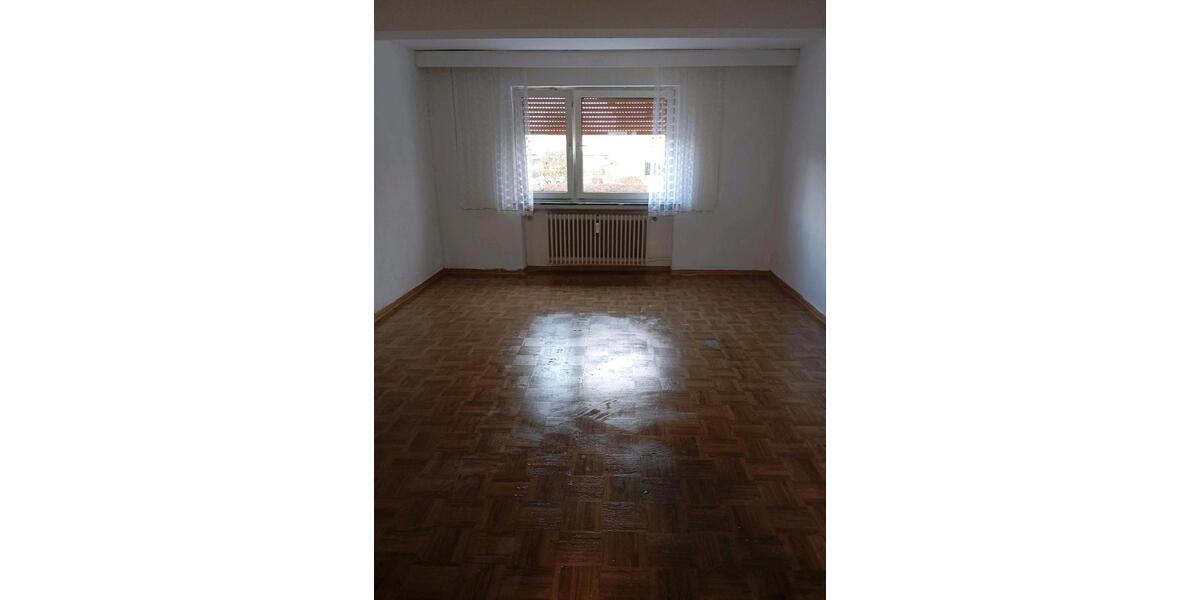 Erdgeschoßwohnung Grebenhain - 3 Zimmer, 75 m&sup2;, 750&euro; | Angebot:25632151