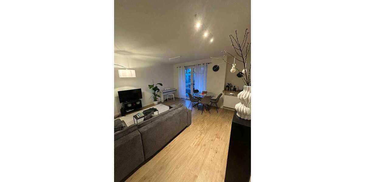 Zimmer Hamburg Eimsbüttel - 1 Zimmer, 1.600&euro; | Angebot:26147647