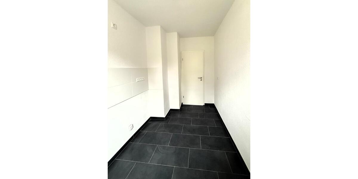 Etagenwohnung Möckern - 3 Zimmer, 63 m&sup2;, 450&euro; | Angebot:26587406