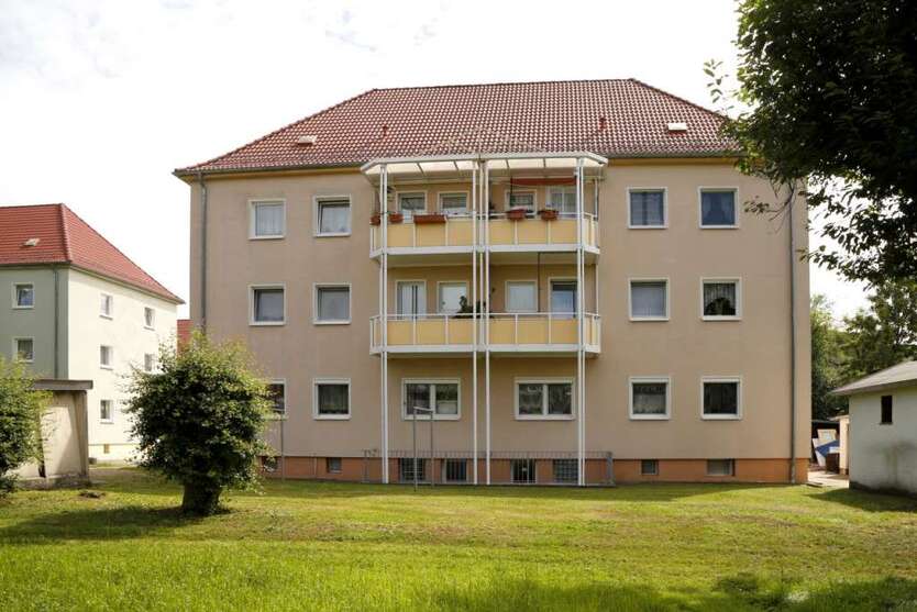 Wohnung zum Mieten in Weißenfels 466,70 € 71.8 m² 3 zimmer