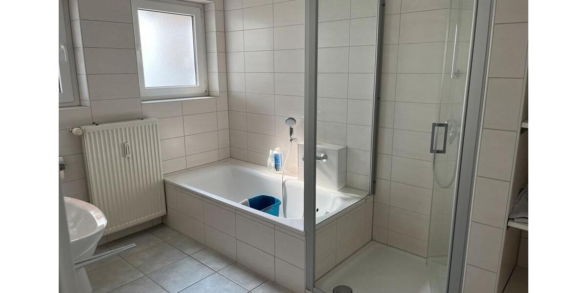 Erdgeschoßwohnung Kuhardt - 4 Zimmer, 150 m&sup2;, 1.350&euro; | Angebot:26618746